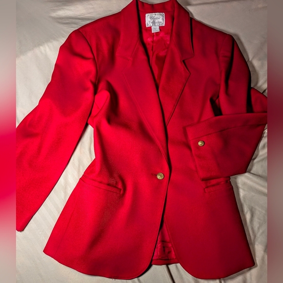 IC COLLECTION Jackets & Blazers - IC COLLECTION Vibrant Red Blazer Medium (14 Vintage Size) Gold Accent